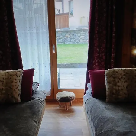 Apartment Golf In Middle Of Town